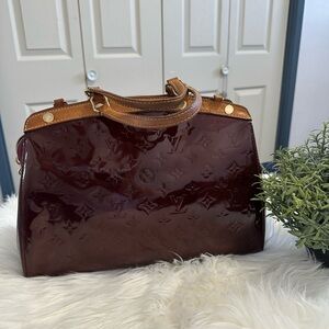 Louis Vuitton Vernis Amarante Brea MM in Deep Burgundy with Natural Trim